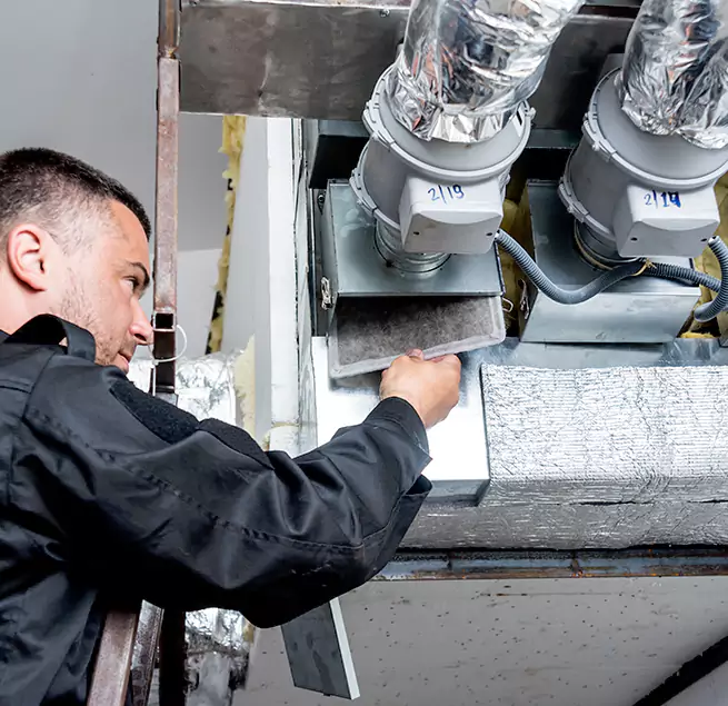 Why Homeowners & Businesses Trust Us in Freeport, IL?